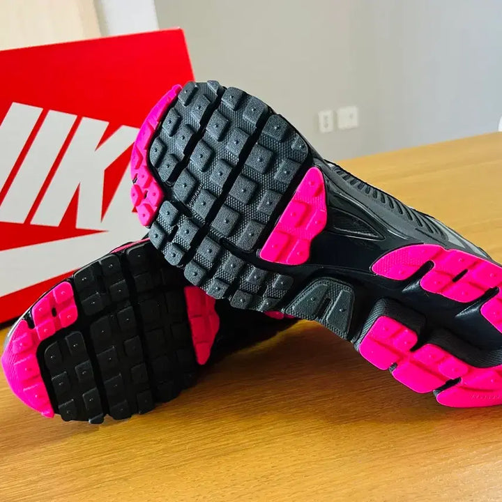[BUNJANG] Nike Zoom Vomero 5 Black/Hot Pink Sneakers / 나이키 줌 보메로 5 블랙핑크 270mm 새상품