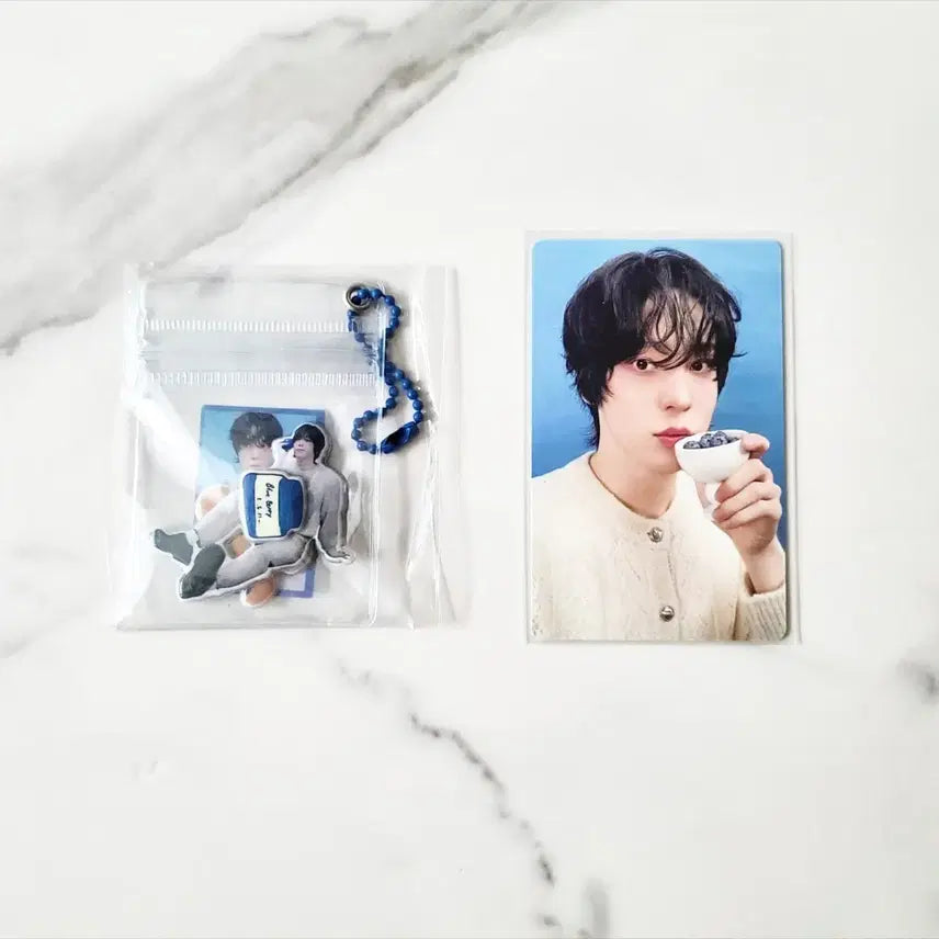 에이티즈 윤호 2026 시그 pvc키링+포카