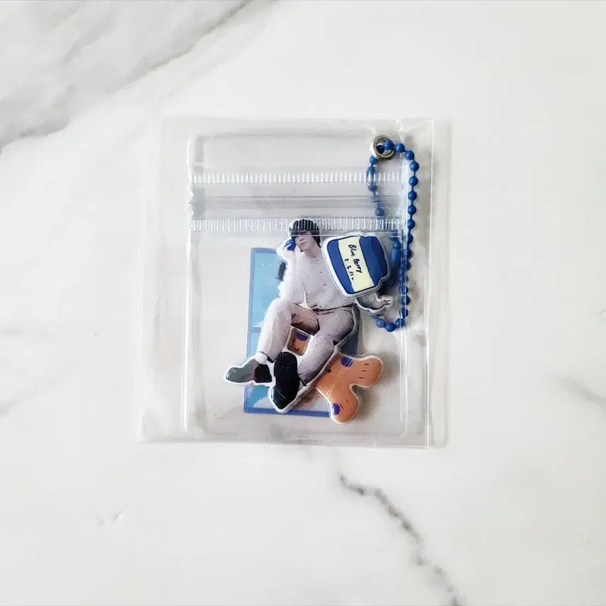 에이티즈 윤호 2026 시그 pvc키링