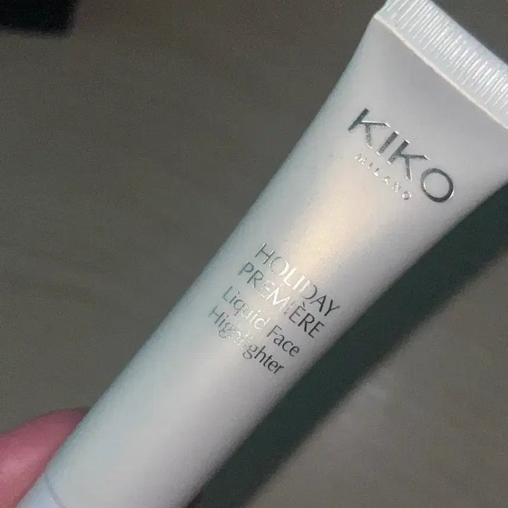 [BUNJANG] KIKO Holiday Premier Liquid Highlighter / KIKO 홀리데이 프리미어 리퀴드 하이라이터