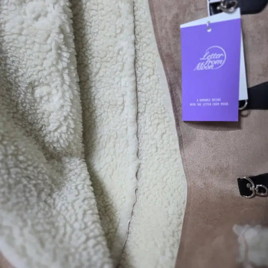 [BUNJANG] Letter From Moon Suede Mouton Coat / 레터프롬문 스웨이드 무스탕 코트