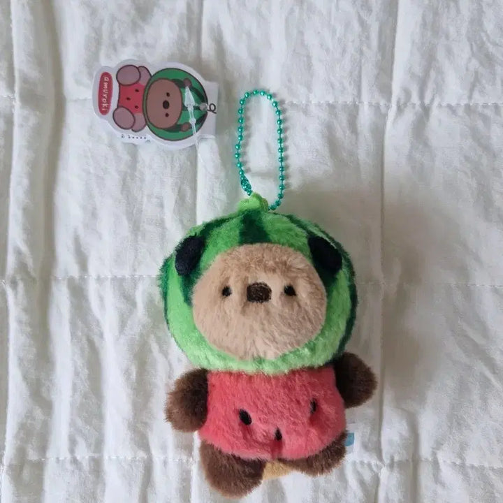 [SOLD OUT] 아무로키 수박 수달 인형 키링