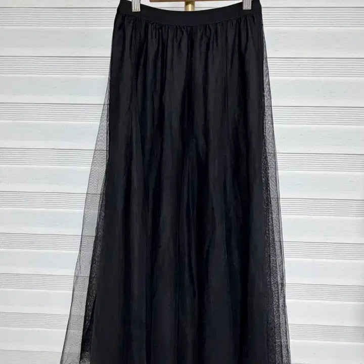 [SOLD OUT] 하트 패턴 블랙 가디건 + 블랙샤스커트