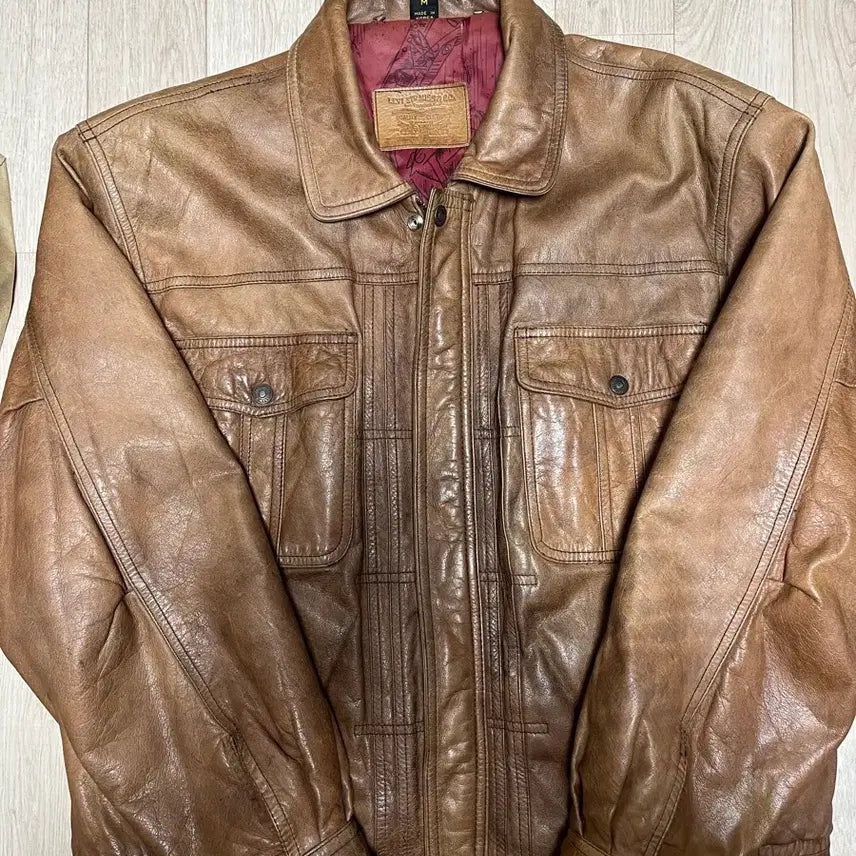 [BUNJANG] Levi's Vintage Leather Jacket / 빈티지 90s 리바이스 가죽자켓