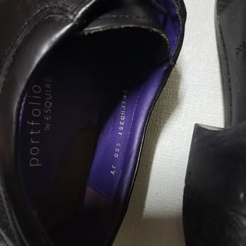 [SOLD OUT] 250 에스콰이어 portfolio by es 남성 검정 구두