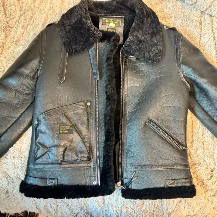 [BUNJANG] DIAPVINE B-3 Black Mouton Leather Jacket 36 / 디아프바인 b-3 블랙 무스탕 가죽 자켓36