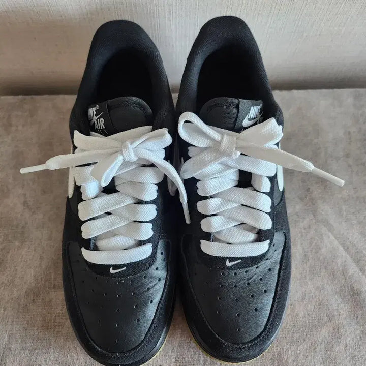 [BUNJANG] Nike Air Force 1 LV8 SK8 Sneakers / 240) 나이키 에어포스1 블랙  LV8 SK8  IB6388