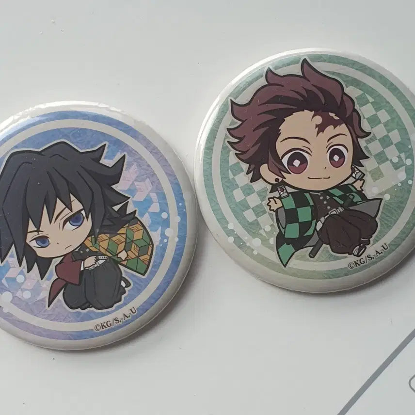[BUNJANG] Demon Slayer Giyu &amp; Tanjiro Can Badges Bundle Set / (일괄) 귀멸의 칼날 기유,탄지로 캔뱃지 판매