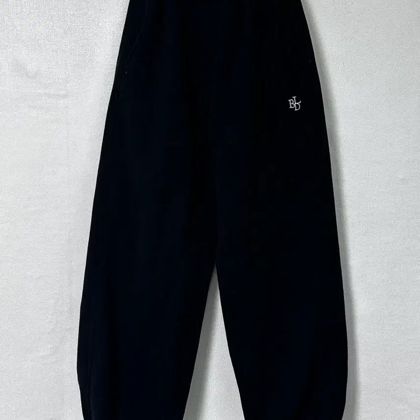 [BUNJANG] BaeDeli Training Pants Black Short / 베이델리 양기모 트레이닝 팬츠 블랙 숏