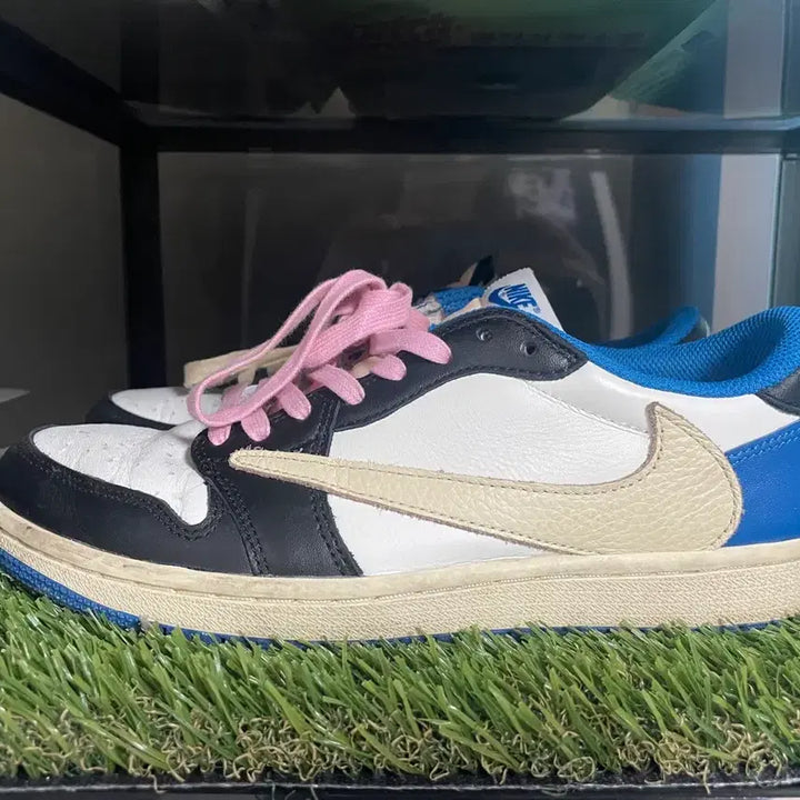 [BUNJANG] Nike Jordan 1 Travis Scott Fragment Retro Low 255 / 나이키 조던1 트래비스 스캇 프라그먼트 레트로 로우 255