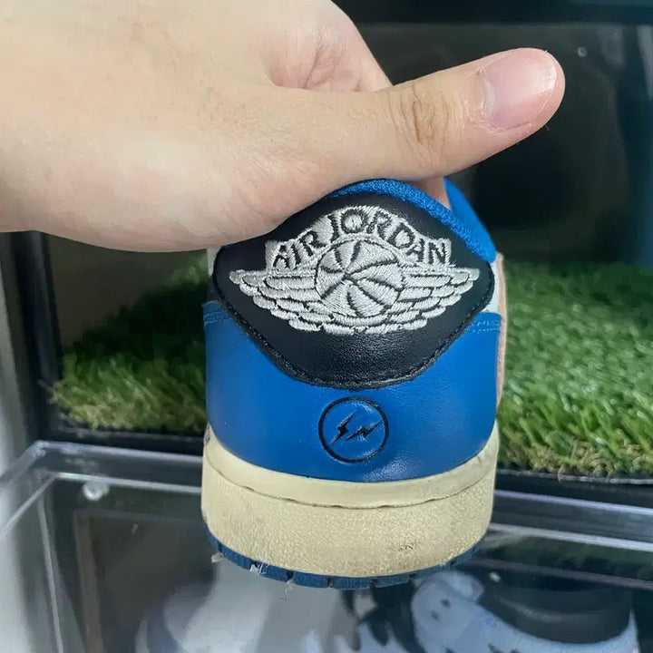 [BUNJANG] Nike Jordan 1 Travis Scott Fragment Retro Low 255 / 나이키 조던1 트래비스 스캇 프라그먼트 레트로 로우 255