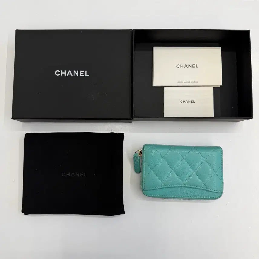 [BUNJANG] Chanel CC Logo Classic Caviar Zip Coin Card Wallet / 샤넬 cc 로고 클래식 캐비어 지퍼 코인 카드지갑