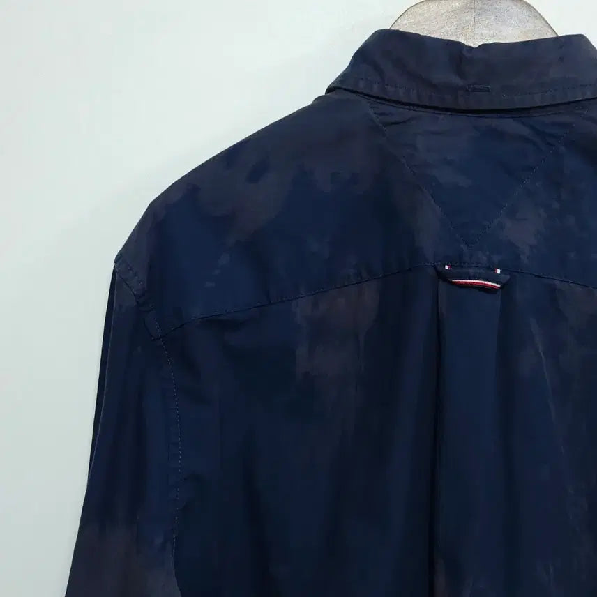 [BUNJANG] Tommy Hilfiger Cropped Shirt Navy Tie-Dye / 타미힐피거 크롭 셔츠 네이비 타이당ㄱ