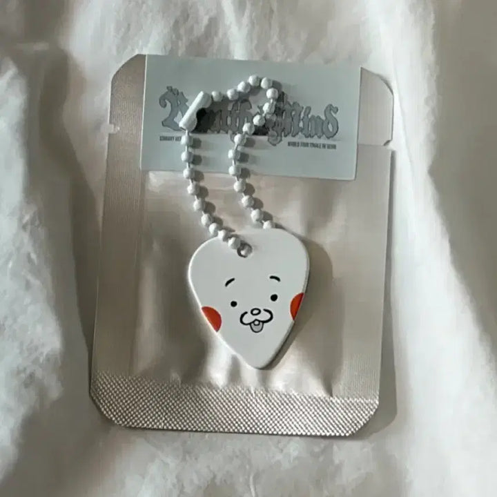 [BUNJANG] Xdinary Heroes Gun-il Secret Peak Keyring / 엑디즈 엑몬즈 시크릿 피크 키링 건일 햄일