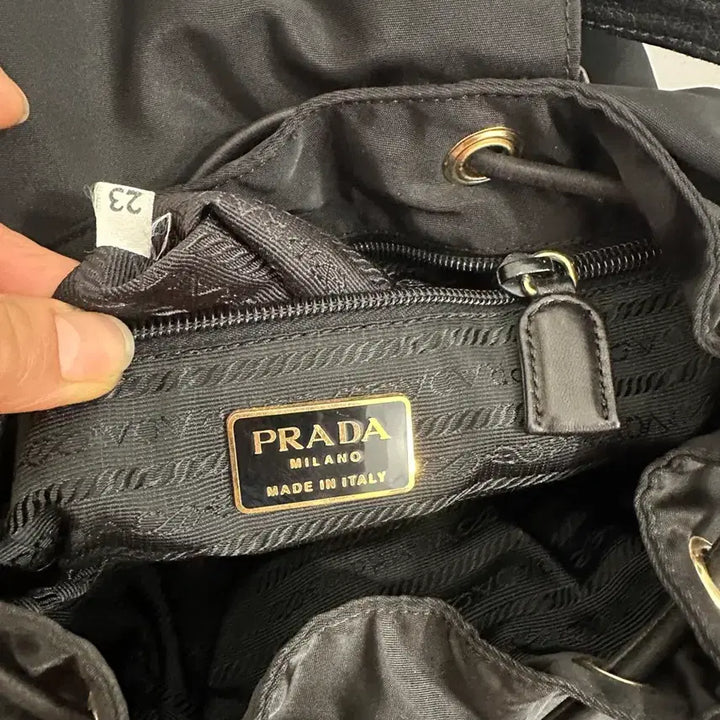 [BUNJANG] Prada Vintage Plate Logo Nylon Mini Backpack 23cm / 정품 프라다 빈티지 플레이트 로고 나일론 미니 백팩 가로23