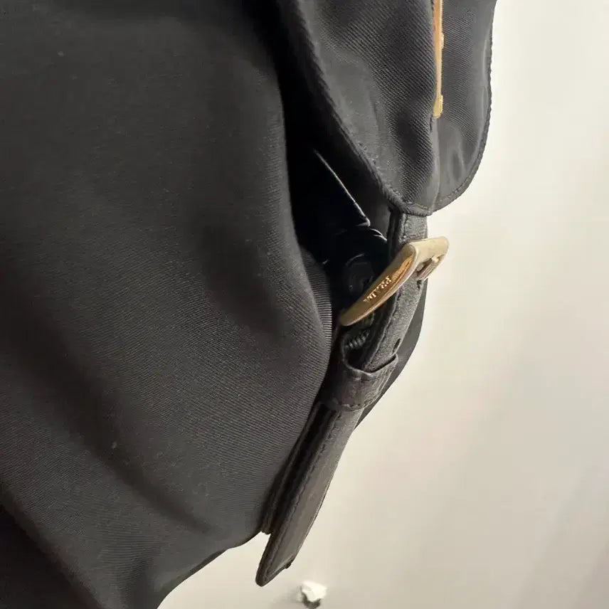 [BUNJANG] Prada Vintage Plate Logo Nylon Mini Backpack 23cm / 정품 프라다 빈티지 플레이트 로고 나일론 미니 백팩 가로23