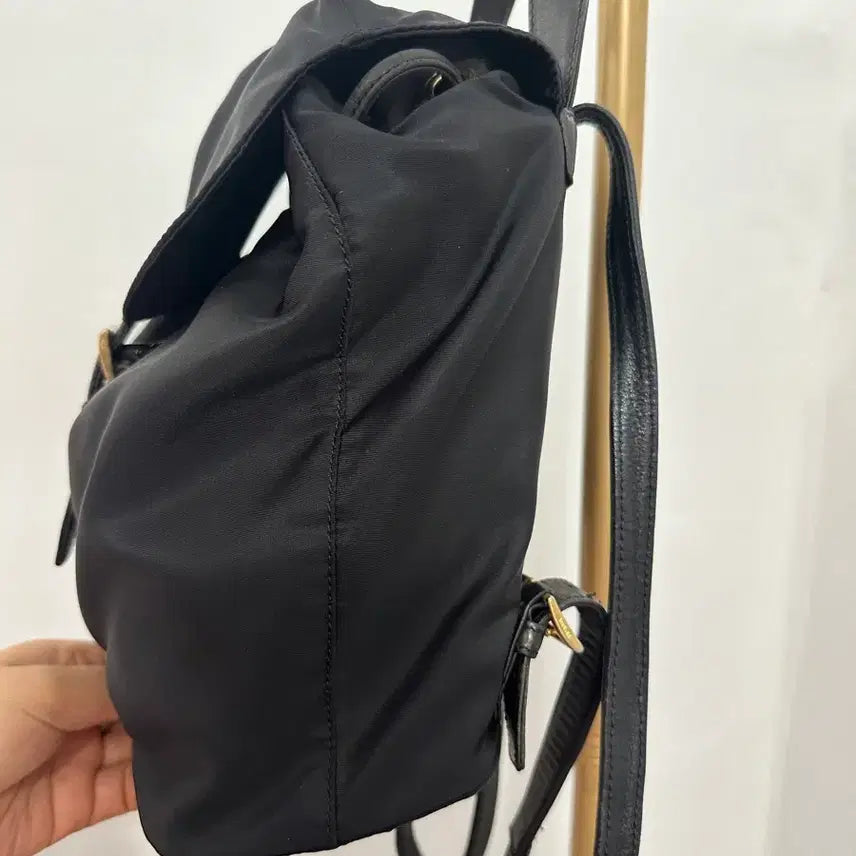 [BUNJANG] Prada Vintage Plate Logo Nylon Mini Backpack 23cm / 정품 프라다 빈티지 플레이트 로고 나일론 미니 백팩 가로23