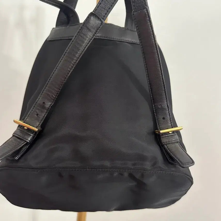 [BUNJANG] Prada Vintage Plate Logo Nylon Mini Backpack 23cm / 정품 프라다 빈티지 플레이트 로고 나일론 미니 백팩 가로23