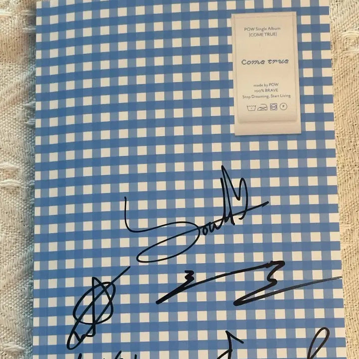 파우 POW 친필 싸인앨범