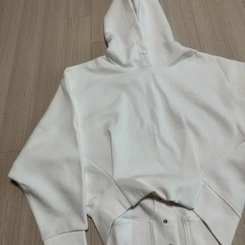 [BUNJANG] Unknown Ivory Texture Snap Hoodie / 아이보리 텍스처 스냅 후드티 에이블리 지그재그