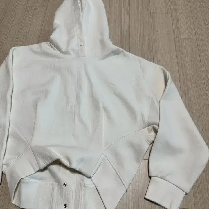 [BUNJANG] Unknown Ivory Texture Snap Hoodie / 아이보리 텍스처 스냅 후드티 에이블리 지그재그