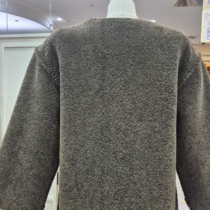 [BUNJANG] Unspecified Brand Long Boucle Coat / 잠실역 매장정리뽀글이 롱코트 40%세일 100,000원
