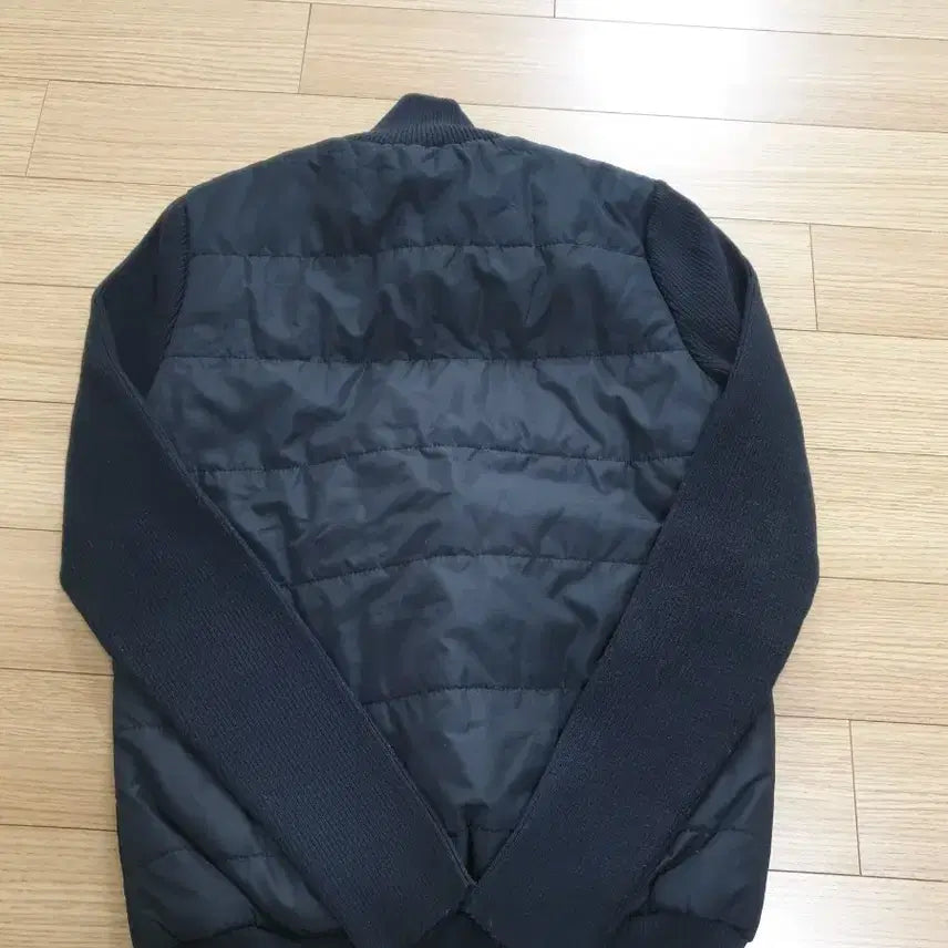 [BUNJANG] Tommy Hilfiger Lightweight Knit Jacket (44) / 타미힐피거 경량니트 자켓 44사이즈