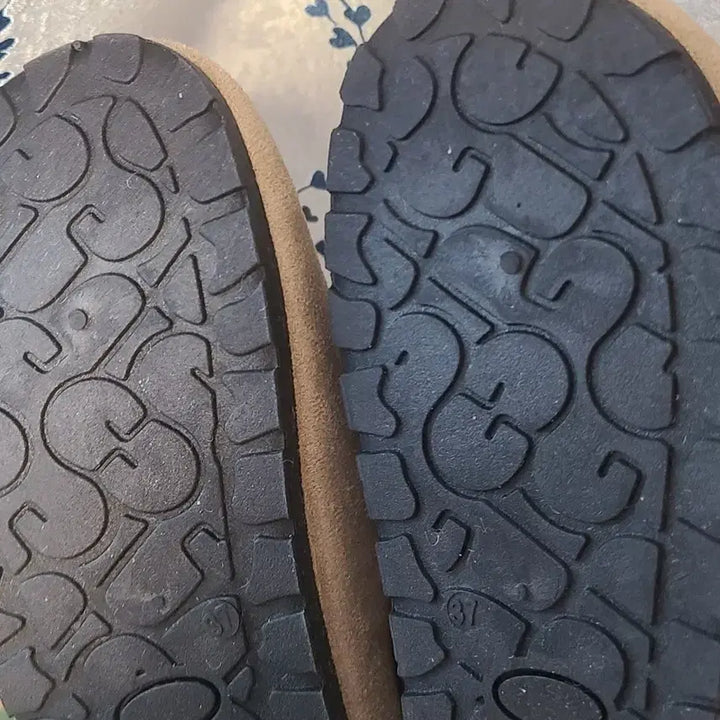 [BUNJANG] Ribbon Flat Shoes (Ivory, 235mm) / (새상품)예쁜 리본 뽀글 플렛슈즈(아이보리/235mm)