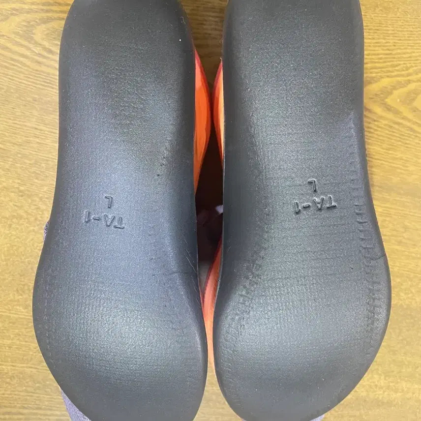 [BUNJANG] Asics Superblast 2 - US 7 / 250 아식스 슈퍼블라스트2