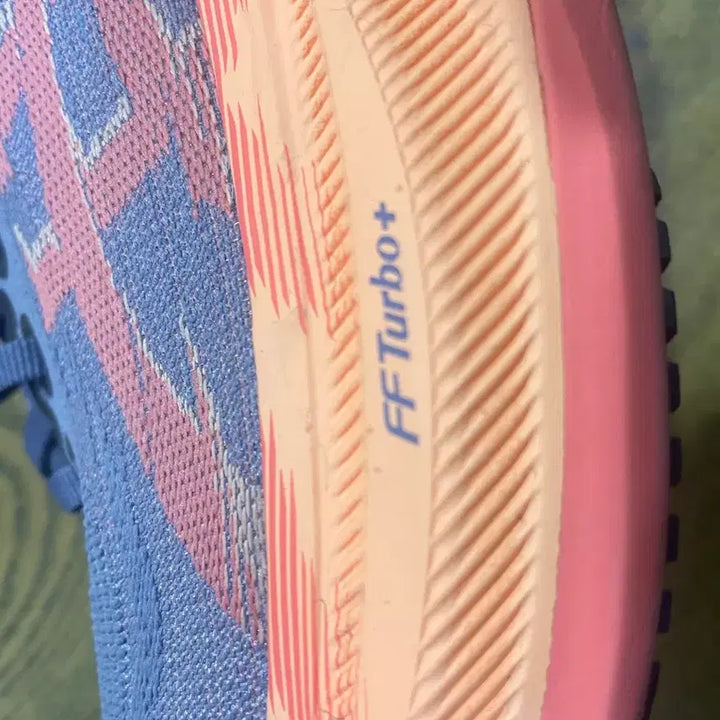 [BUNJANG] Asics Superblast 2 - US 7 / 250 아식스 슈퍼블라스트2
