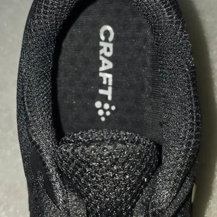[BUNJANG] CRAFT V150 Engineered Running Shoes / [미사용] 크래프트 CRAFT V150 Engineered 러닝화 270