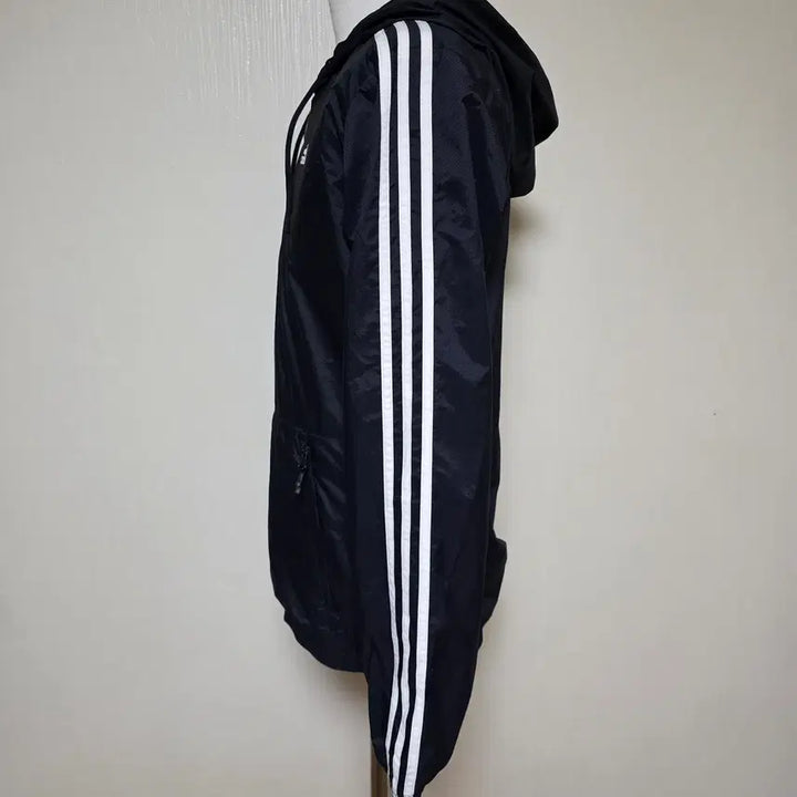 [BUNJANG] Adidas Wind Jacket (L) - Used / 아디다스 윈드자켓 사이즈 ( L )