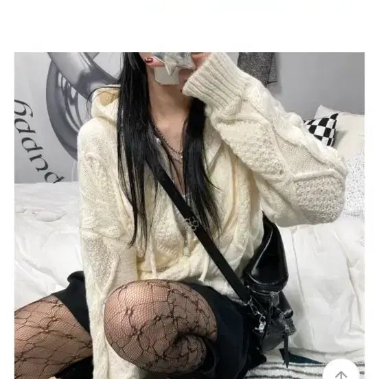 [BUNJANG] 미유 꽈배기 아가일 후드 루즈핏 니트 집업 가디건 아이보리 후드집업 양털 / 미유 꽈배기 아가일 후드 루즈핏 니트 집업 가디건 아이보리 후드집업 양털