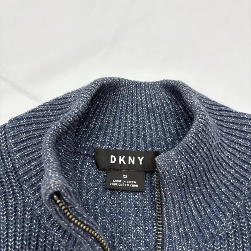 [BUNJANG] DKNY Cotton Zip-Up Knit Cardigan / DKNY 코튼 집업 니트