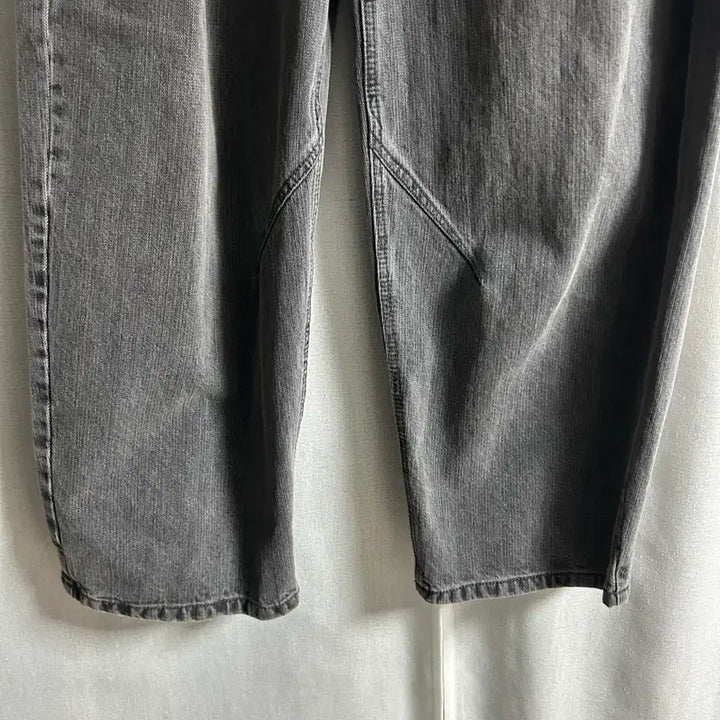 [BUNJANG] INSILENCE Balloon Fit Denim Pants - WASHED BLACK - L Size / 체인트윌 벌룬핏 데님 팬츠 WASHED BLACK L사이즈