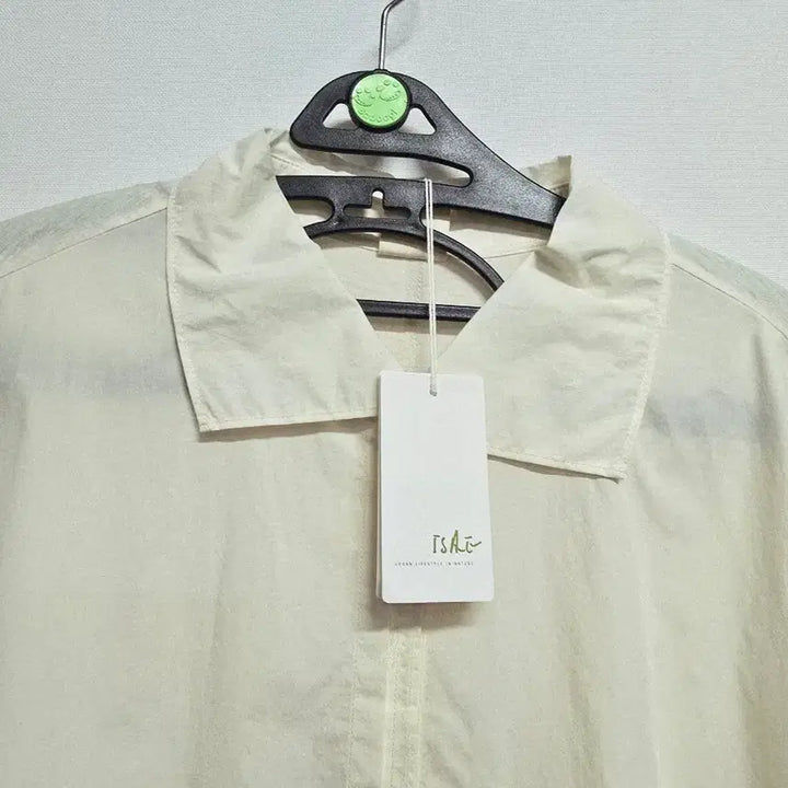 [BUNJANG] Isae Cotton Blend Short Sleeve Blouse / 새상품 이새 코튼혼방 반팔 셔츠 블라우스
