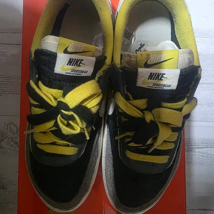 [BUNJANG] Nike Sacai LD Waffle Sneakers (265mm) / 나이키사카이ld와플265