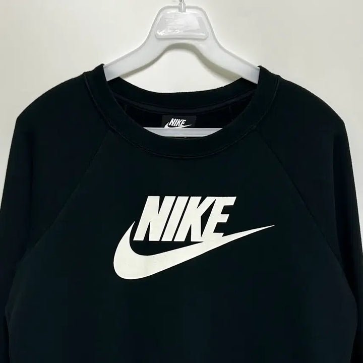 [BUNJANG] Nike Essential Fleece Crew Top (BV4113-010) / [여자-80]나이키 에센셜 플리스 크루 탑