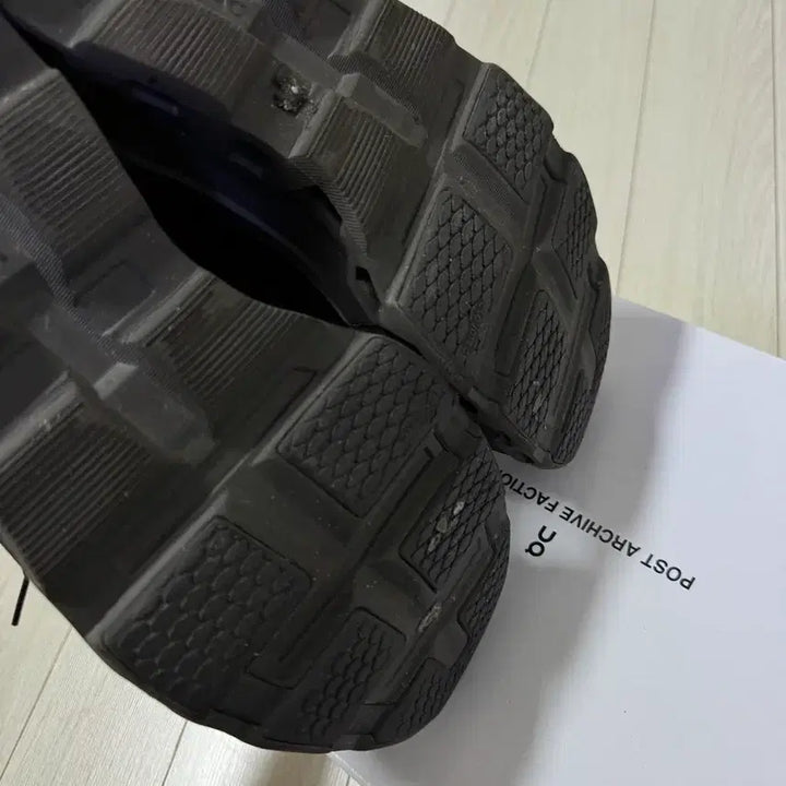 [BUNJANG] Onlearning Pap Brown Color 275 / 온러닝 파프 브라운컬러 275 판매합니다!!