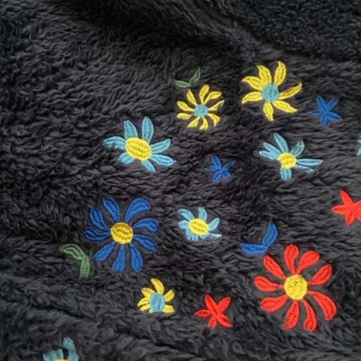 [BUNJANG] Embroidered Fleece Hoodie Zip-Up / [무료배송] 자수 후리스 후드 집업