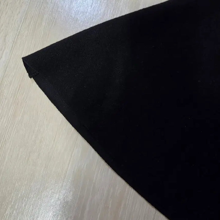 [BUNJANG] Antique J Mermaid Skirt / 새상품)엔티크제이 보들 기모 머메이드 스커트