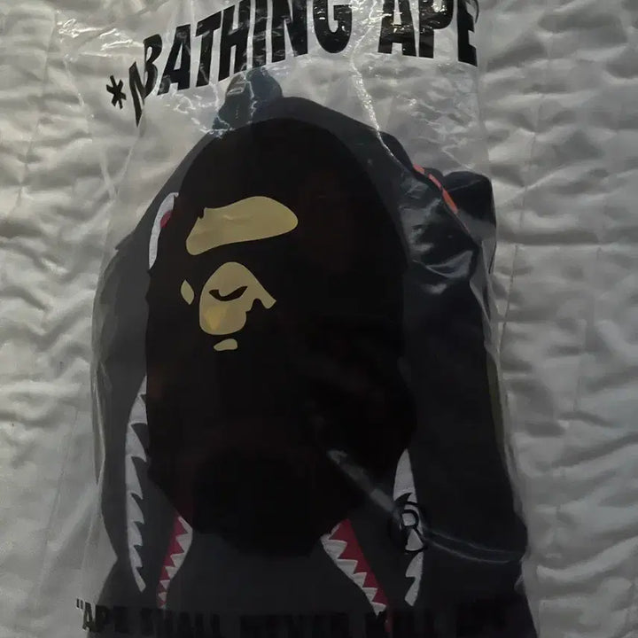 [BUNJANG] BAPE Shark Hoodie Black / 베이프 샤크후드집업 블랙