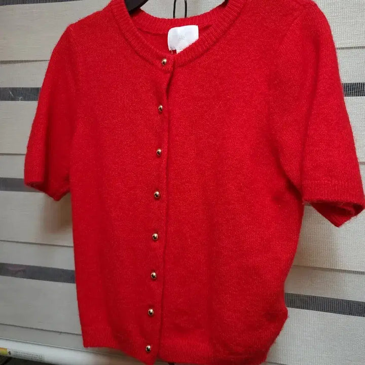 [BUNJANG] H&M Red Short Sleeve Cardigan / H&M 레드 반팔 가디건 55
