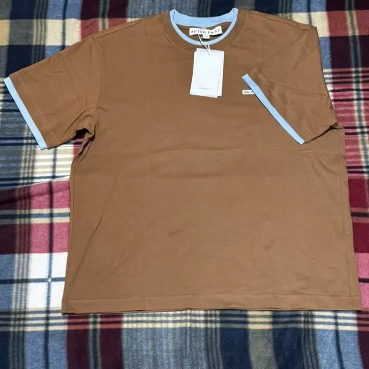 [BUNJANG] ATEEZ Layered T-shirt (Brown, XL) / 새상품) 애프터 프레이 레이어드 티셔츠 (브라운, XL)