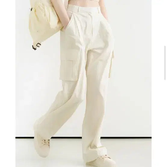 [BUNJANG] Eodawl Crop Knit and Cargo Pants Set / 어다울 크롭 니트+카고 팬츠 세트