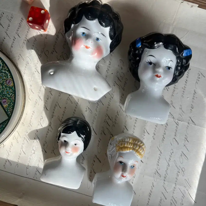 [BUNJANG] Antique Head Dolls 4-Piece Set / 앤틱 헤드돌 4p