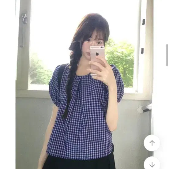 [BUNJANG] Omut Checkered Puff Sleeve Blouse / 체크 퍼프 반팔 블라우스 오무트 스쿨룩 빈티지 레이어드 모래하우스