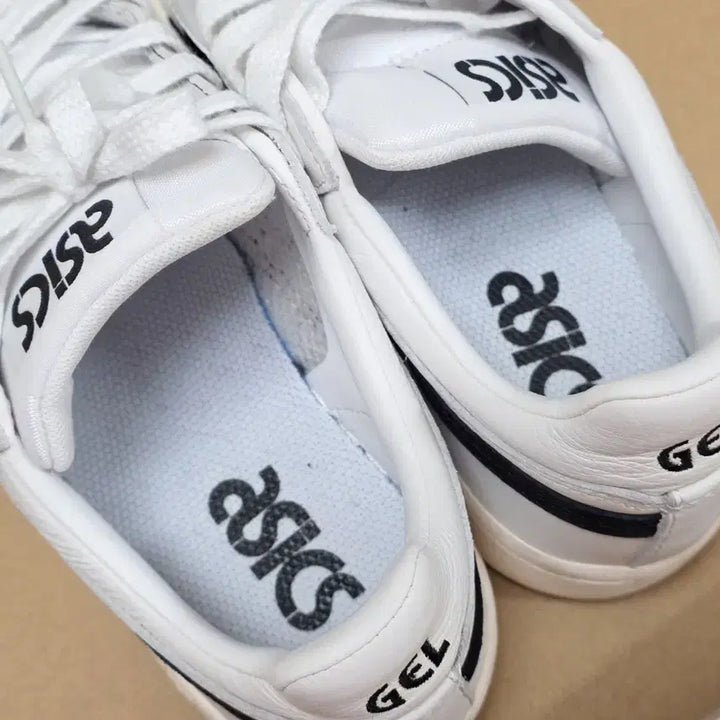 [BUNJANG] Asics Tiger Gel PTG White Black (225) / 아식스 타이거 젤 PTG 화이트블랙 (225)