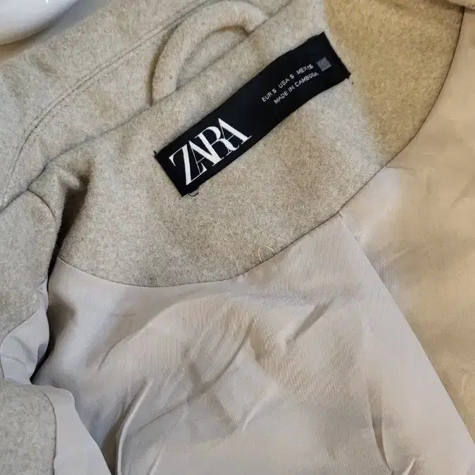 [BUNJANG] ZARA Coat (Size S) / ZARA 반코트 S사이즈