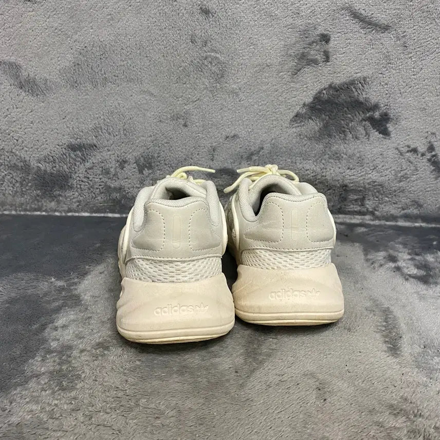 [BUNJANG] Adidas Sneakers 265 Shoes / 아디다스 운동화 265